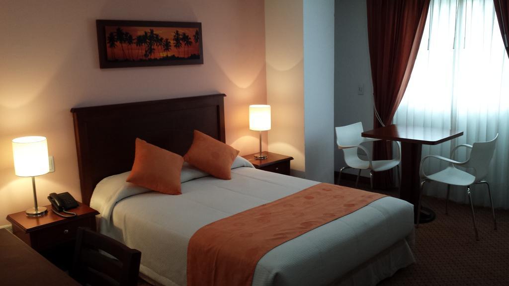 Blu Inn Hotel Bogotá Extérieur photo